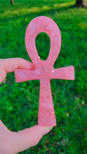 Load image into Gallery viewer, Rose Quartz Ankh Glitter Edition
